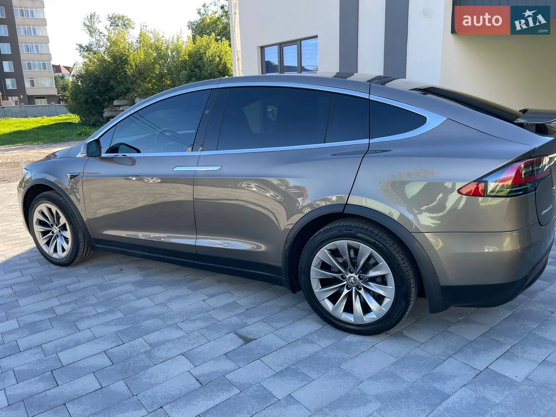2016 Tesla Model X - мініатюра 5