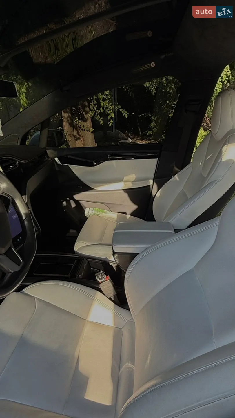 2020 Tesla Model X - мініатюра 14