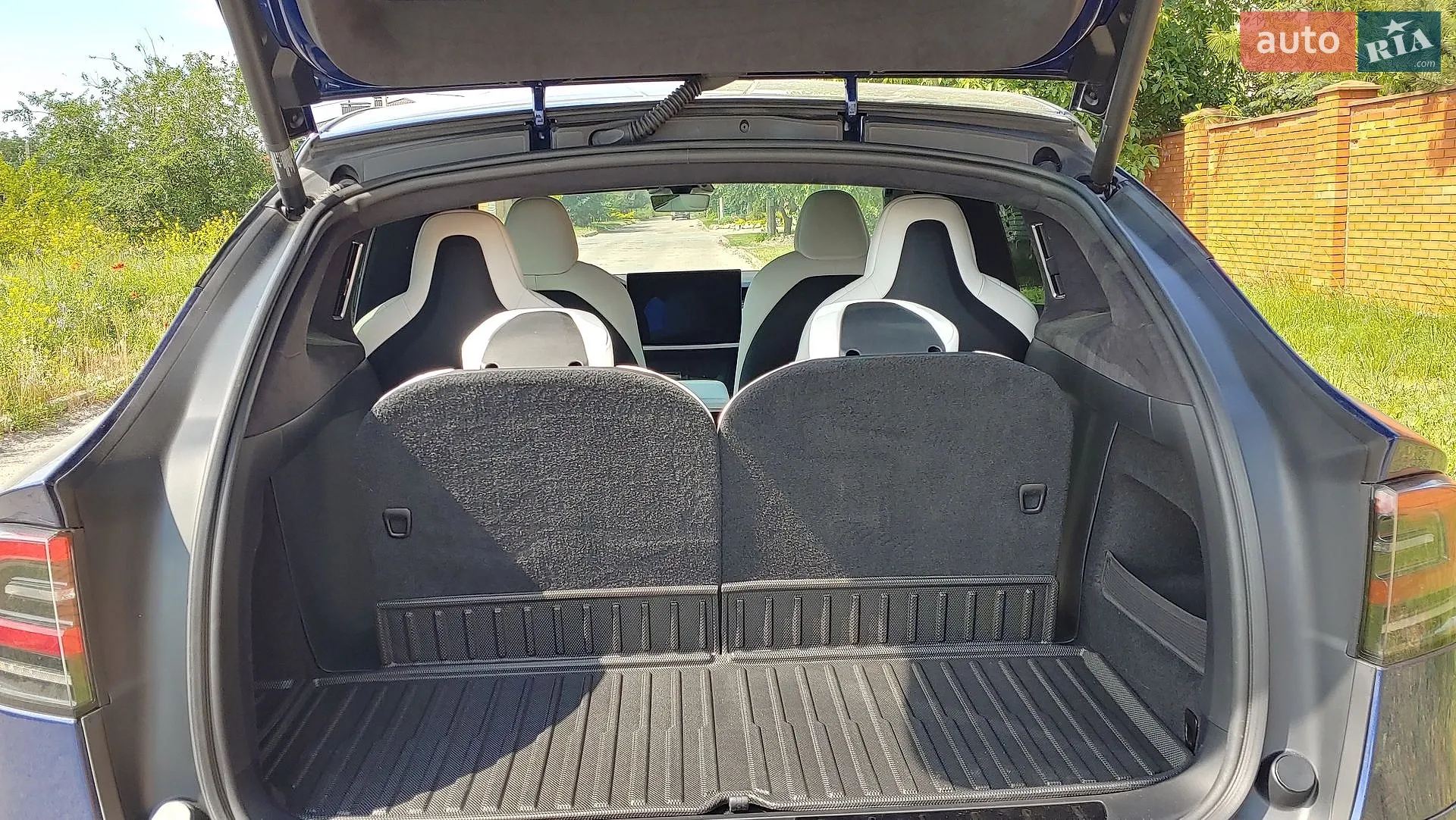 2022 Tesla Model X - мініатюра 14