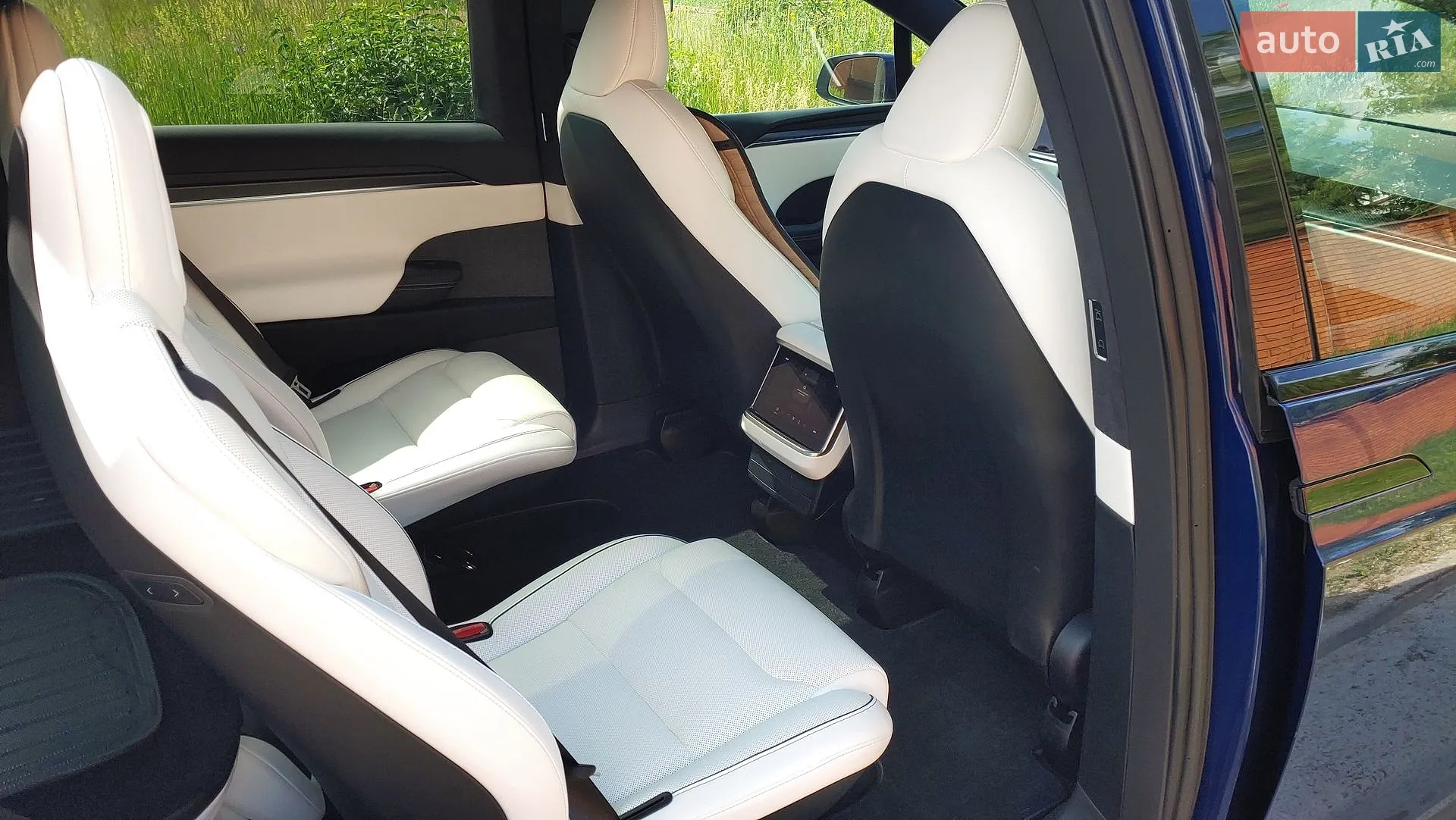 2022 Tesla Model X - мініатюра 12