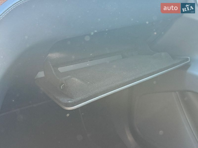 Внедорожник / Кроссовер Tesla Model X 2017 в Киеве фото 27 Внедорожник / Кроссовер Tesla Model X 2017 в Киеве