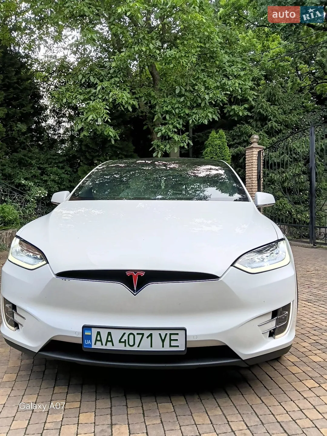 2017 Tesla Model X - мініатюра 2