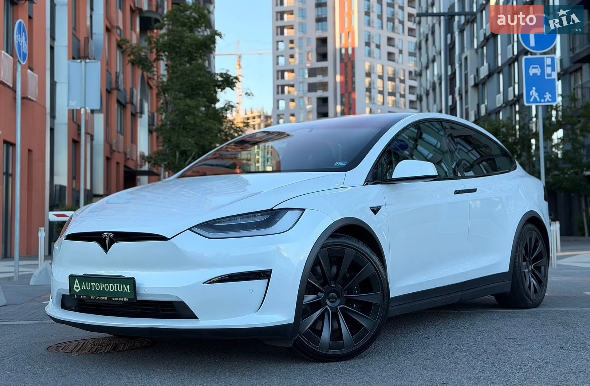 2022 Tesla Model X - мініатюра 2
