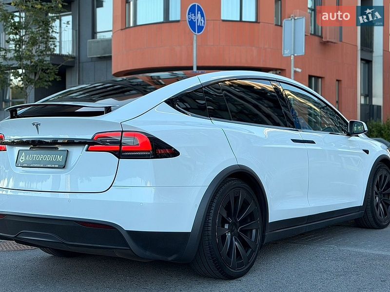 Внедорожник / Кроссовер Tesla Model X 2022 в Киеве