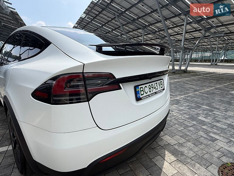 Внедорожник / Кроссовер Tesla Model X 2023 в Львове