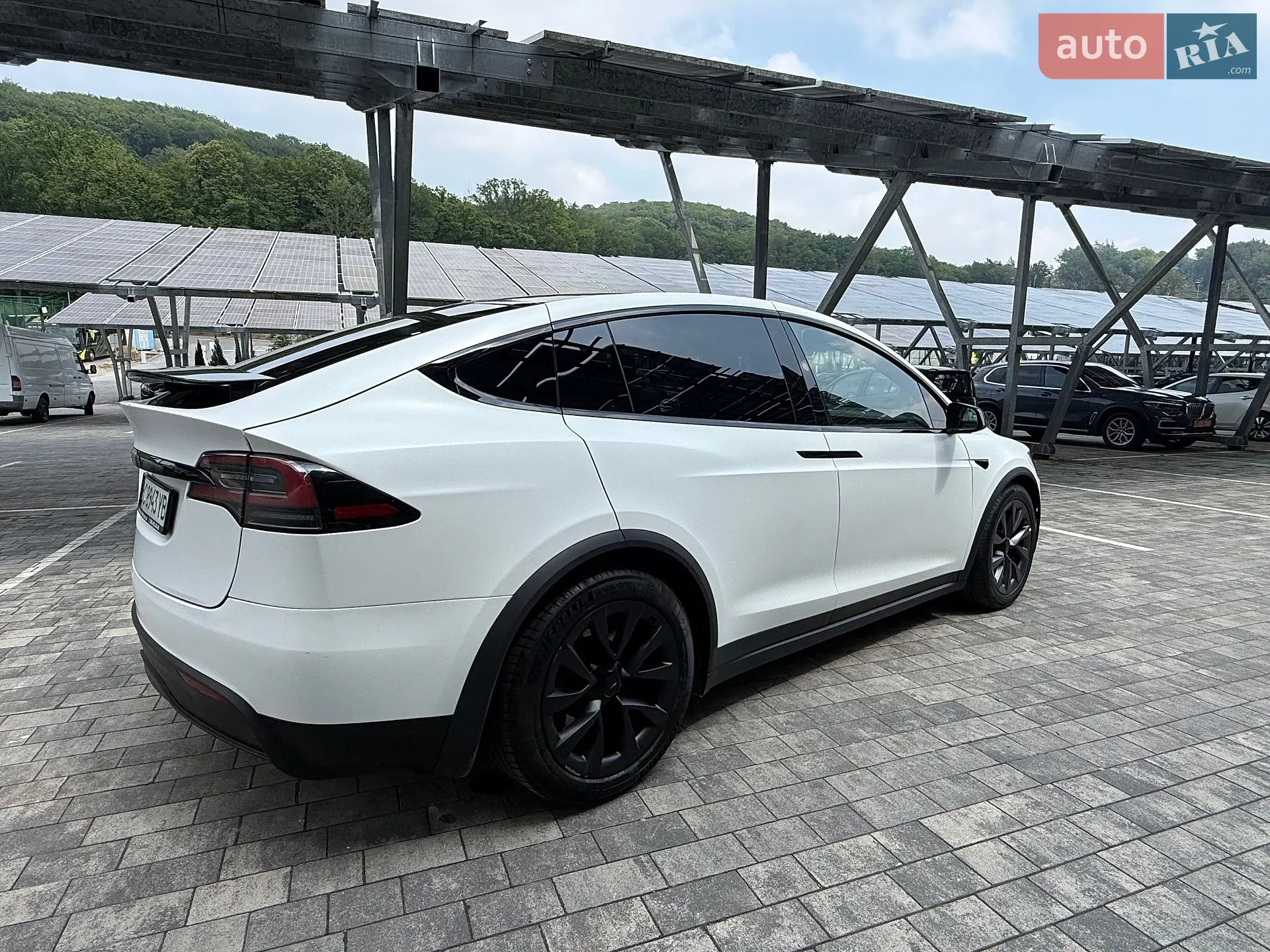 2023 Tesla Model X - мініатюра 21
