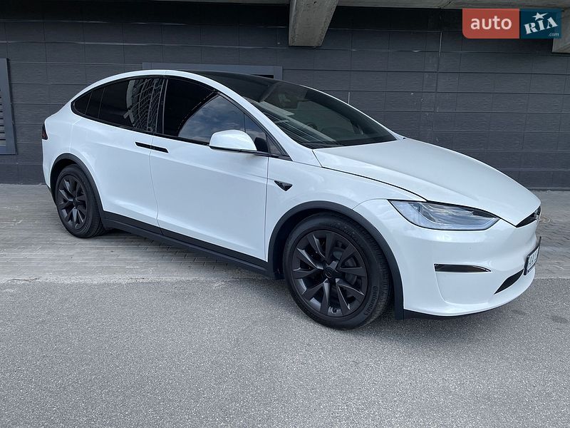 Позашляховик / Кросовер Tesla Model X 2024 в Києві фото 2 Позашляховик / Кросовер Tesla Model X 2024 в Києві