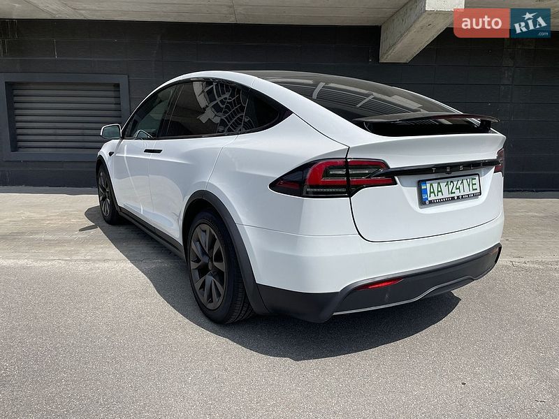 Позашляховик / Кросовер Tesla Model X 2024 в Києві фото 7 Позашляховик / Кросовер Tesla Model X 2024 в Києві