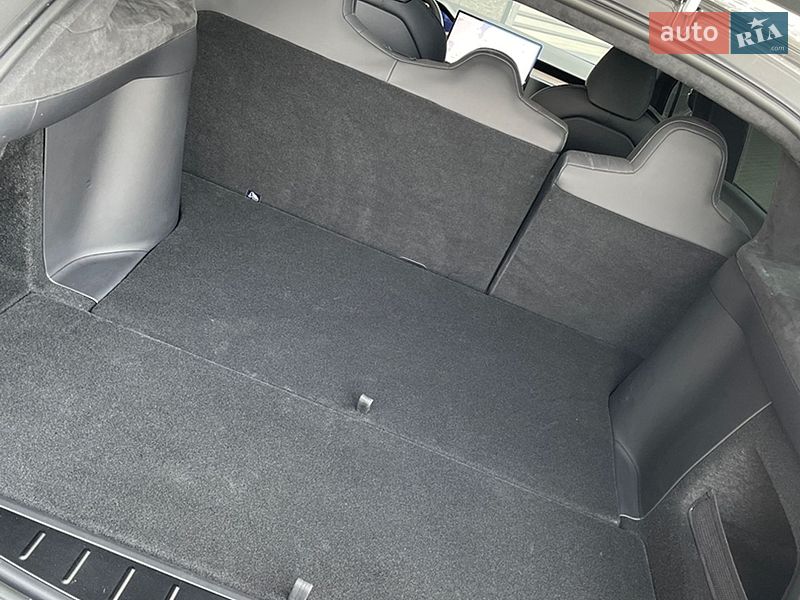 Позашляховик / Кросовер Tesla Model X 2024 в Києві фото 14 Позашляховик / Кросовер Tesla Model X 2024 в Києві