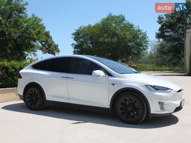 Позашляховик / Кросовер Tesla Model X 2019 в Миколаєві фото 3 Позашляховик / Кросовер Tesla Model X 2019 в Миколаєві