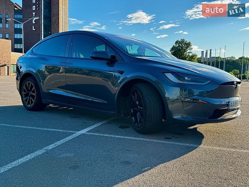 Внедорожник / Кроссовер Tesla Model X 2023 в Киеве