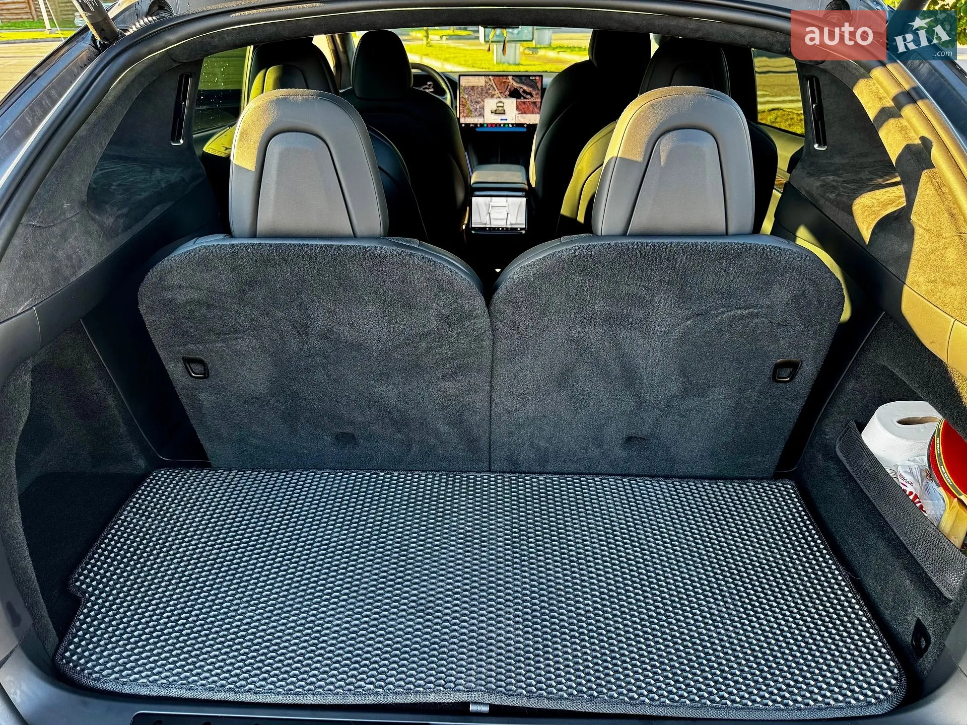 2023 Tesla Model X - мініатюра 21