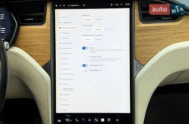 Внедорожник / Кроссовер Tesla Model X 2018 в Киеве