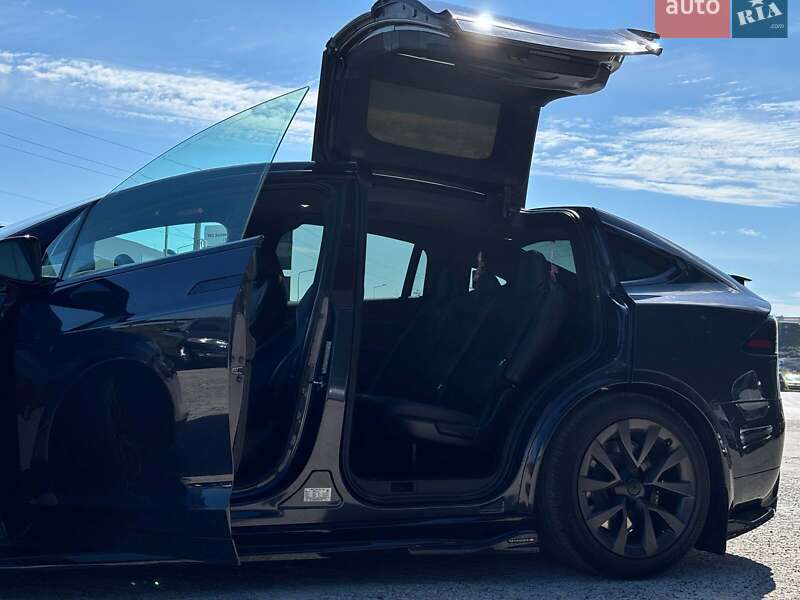 Внедорожник / Кроссовер Tesla Model X 2023 в Львове
