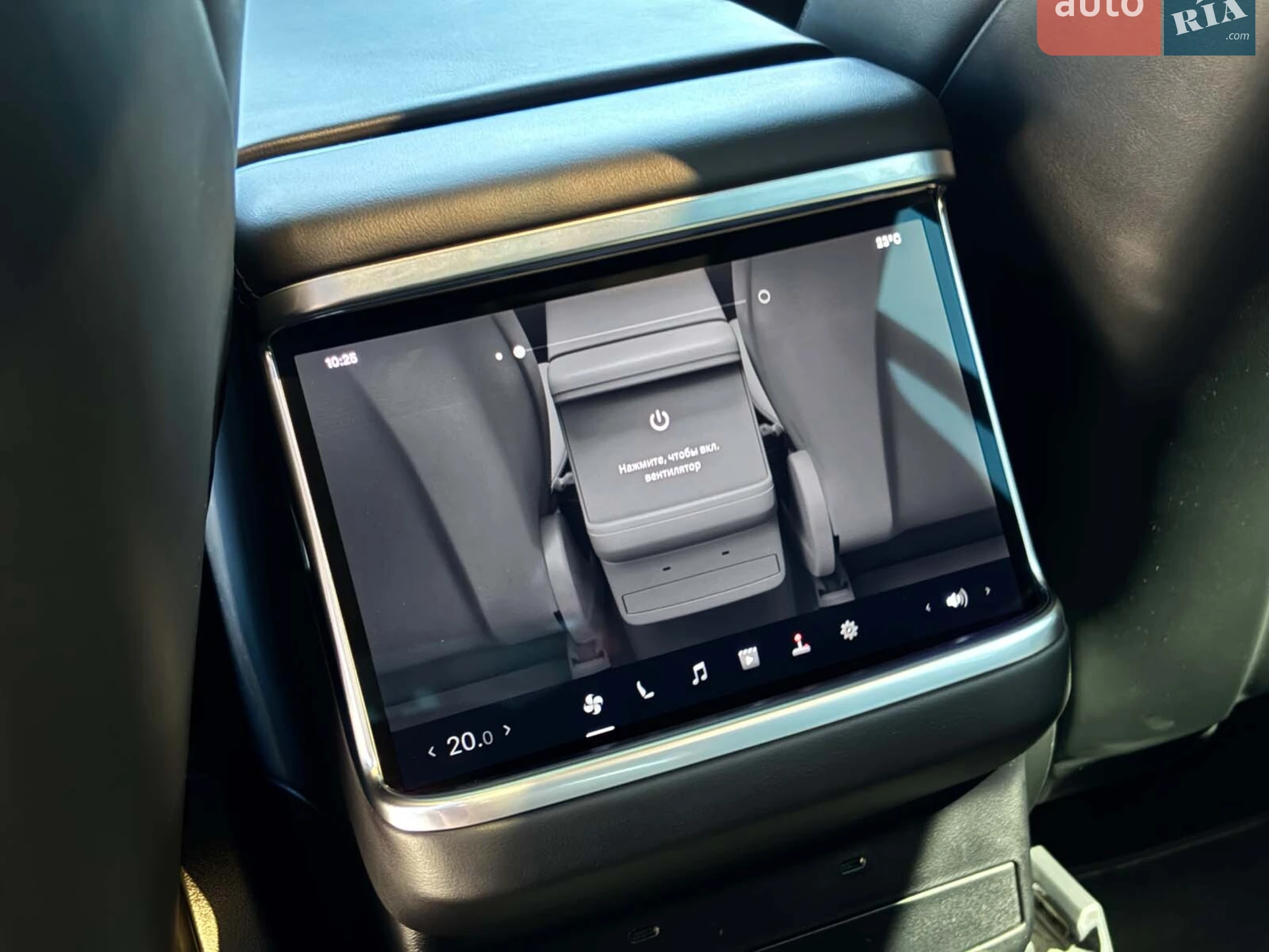 2023 Tesla Model X - мініатюра 37