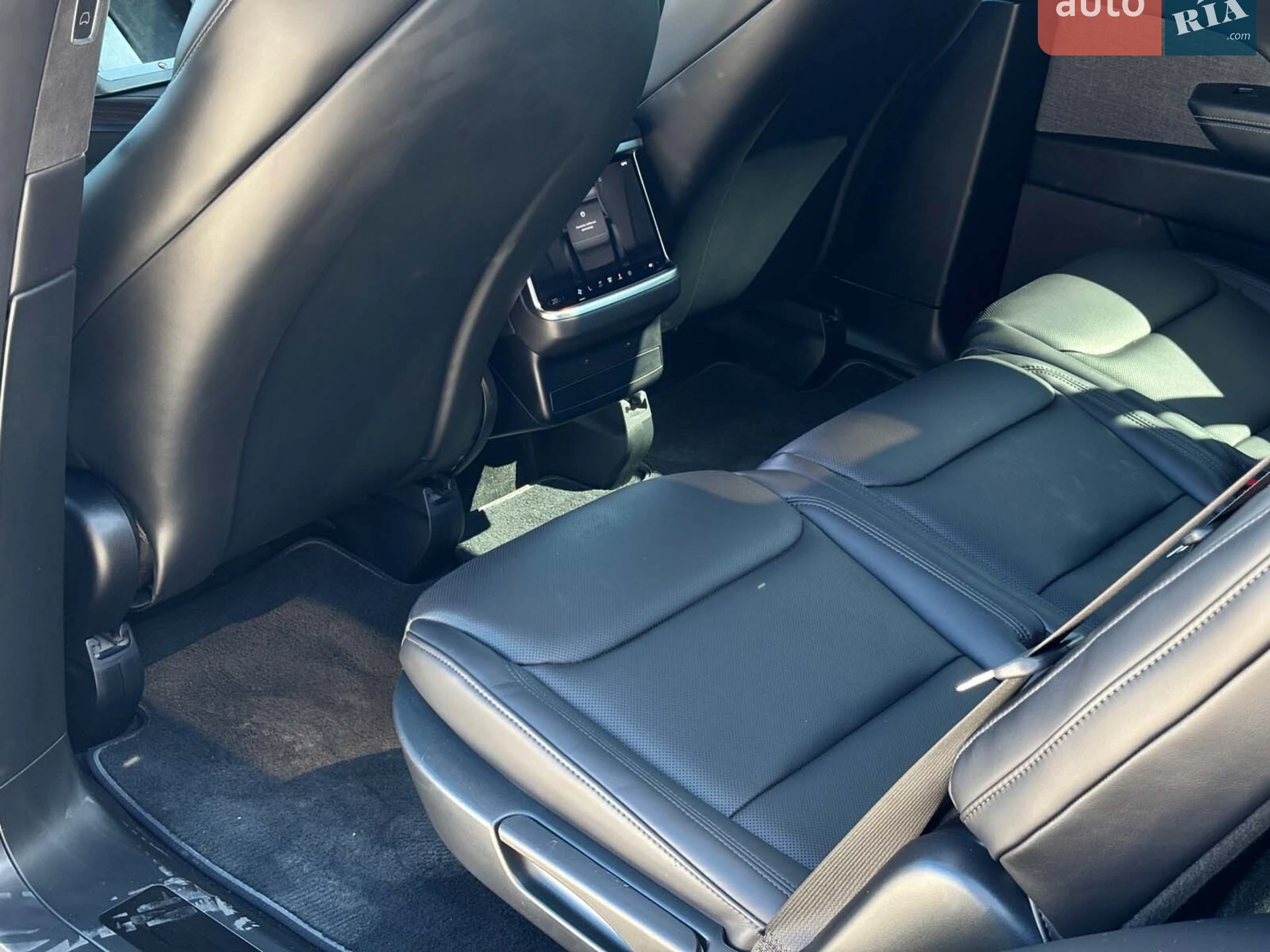2023 Tesla Model X - мініатюра 36