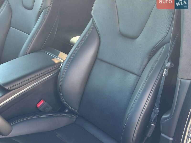 Внедорожник / Кроссовер Tesla Model X 2023 в Львове