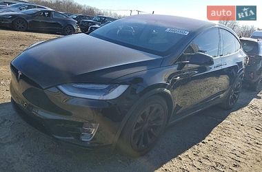 Внедорожник / Кроссовер Tesla Model X 2017 в Киеве
