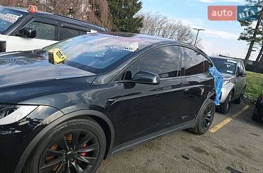 Внедорожник / Кроссовер Tesla Model X 2017 в Киеве