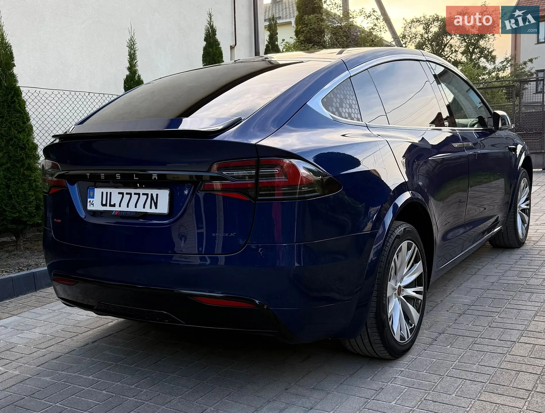 2016 Tesla Model X - мініатюра 11