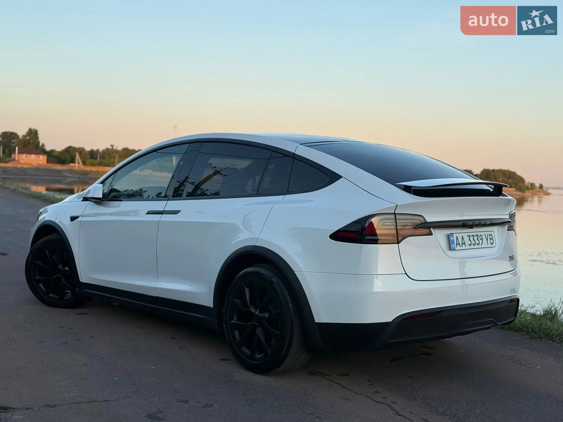 2022 Tesla Model X - мініатюра 12
