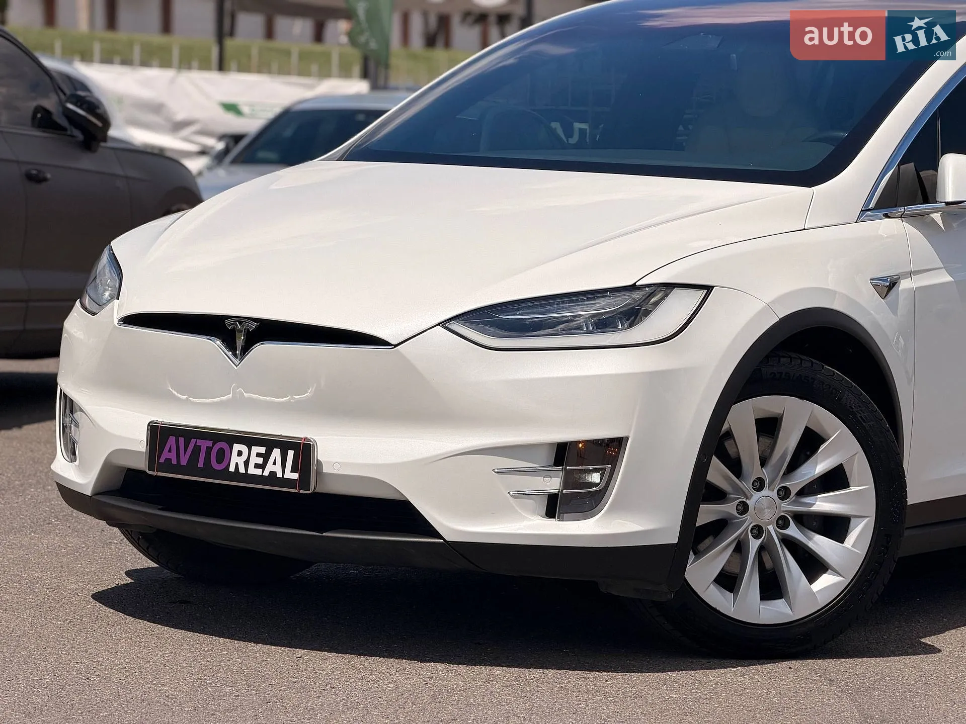 2020 Tesla Model X - мініатюра 3