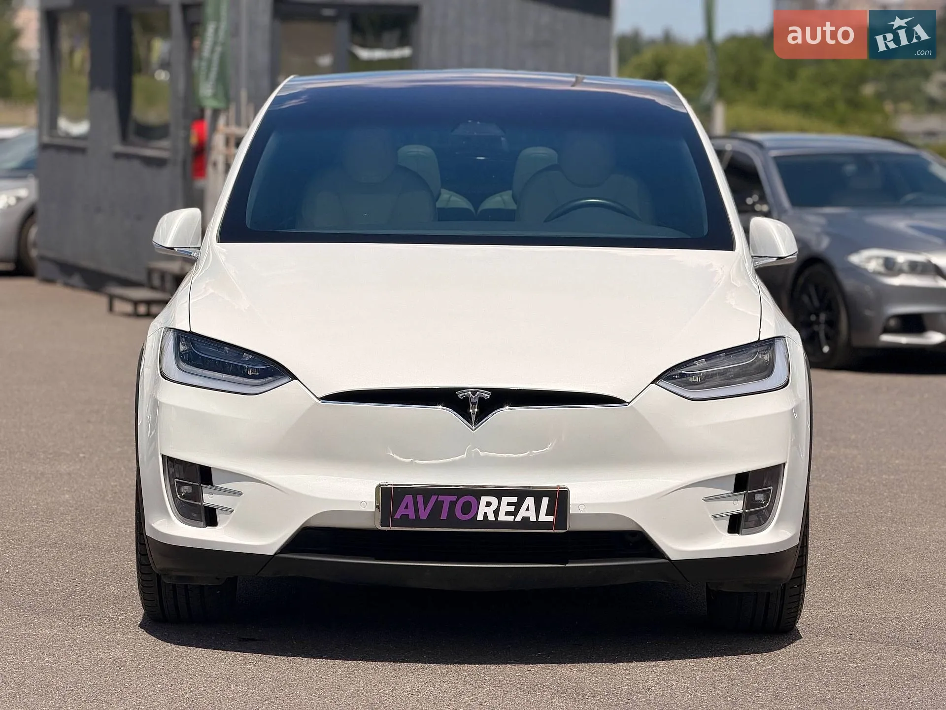 2020 Tesla Model X - мініатюра 10