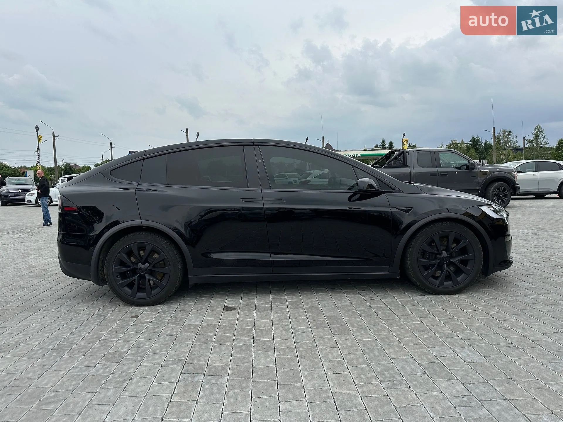 2022 Tesla Model X - мініатюра 8