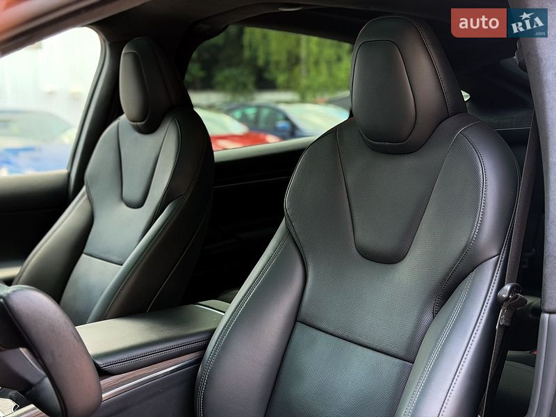 Внедорожник / Кроссовер Tesla Model X 2022 в Киеве