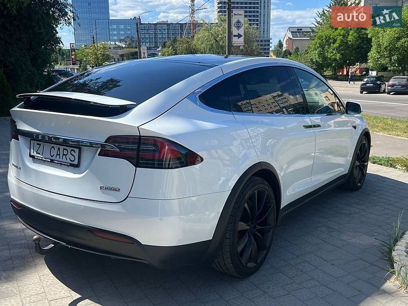 Внедорожник / Кроссовер Tesla Model X 2017 в Львове
