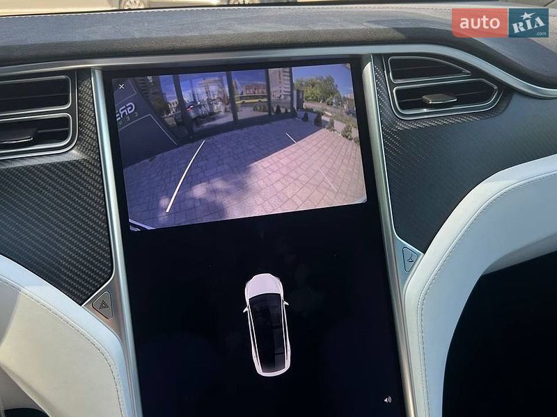 Внедорожник / Кроссовер Tesla Model X 2017 в Львове