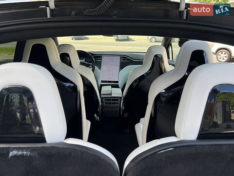 Внедорожник / Кроссовер Tesla Model X 2017 в Львове