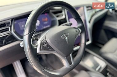 Позашляховик / Кросовер Tesla Model X 2017 в Вінниці