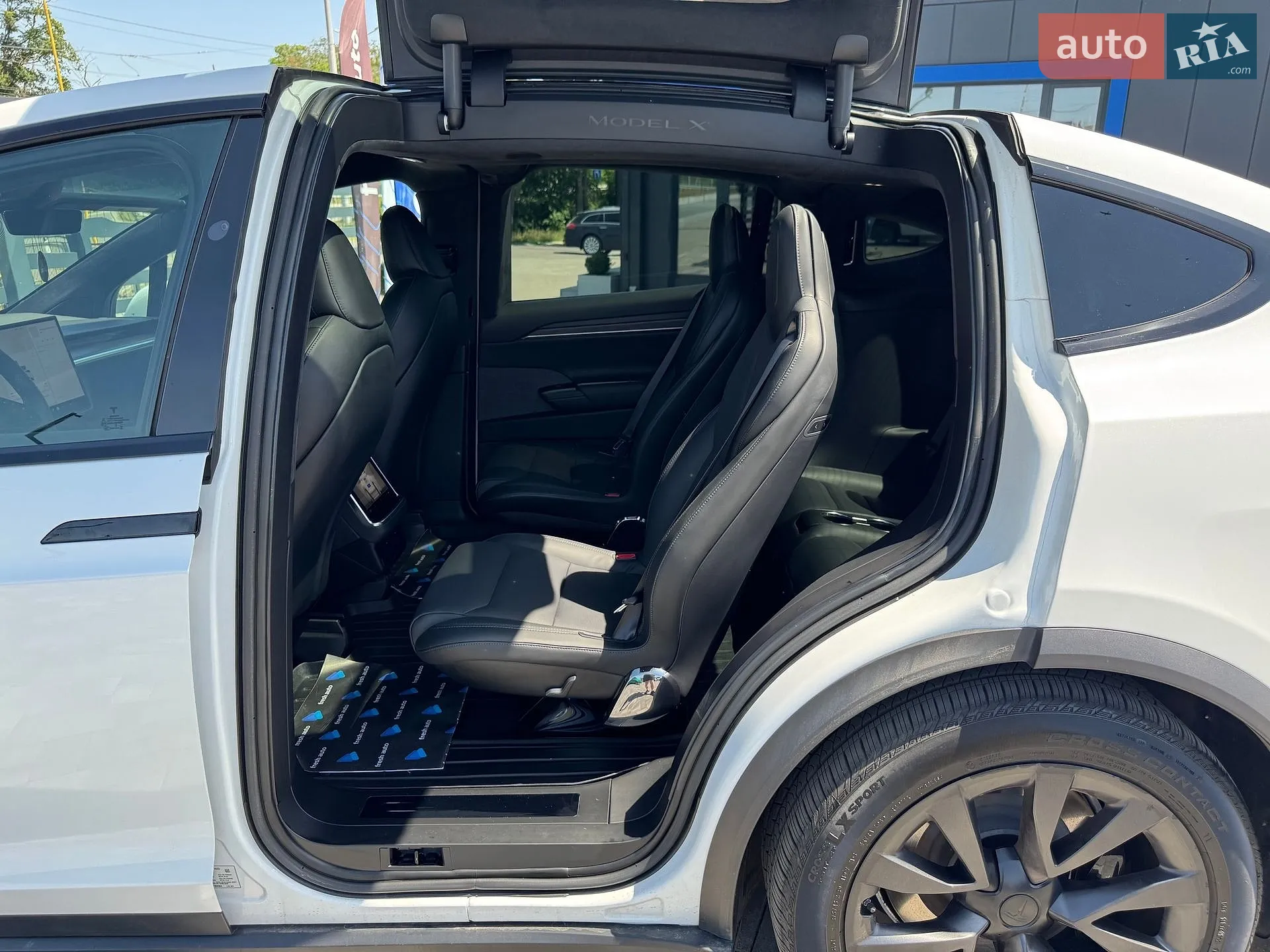 2022 Tesla Model X - мініатюра 30