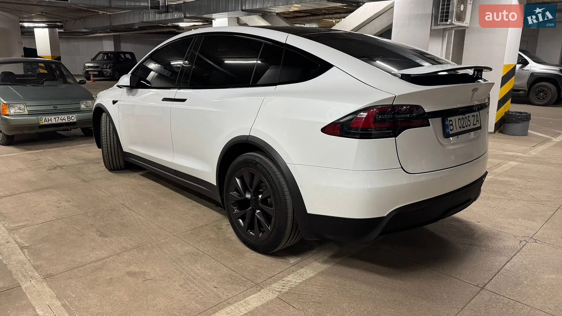 2021 Tesla Model X - мініатюра 4