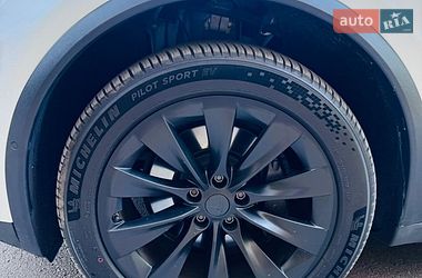 Внедорожник / Кроссовер Tesla Model X 2020 в Киеве