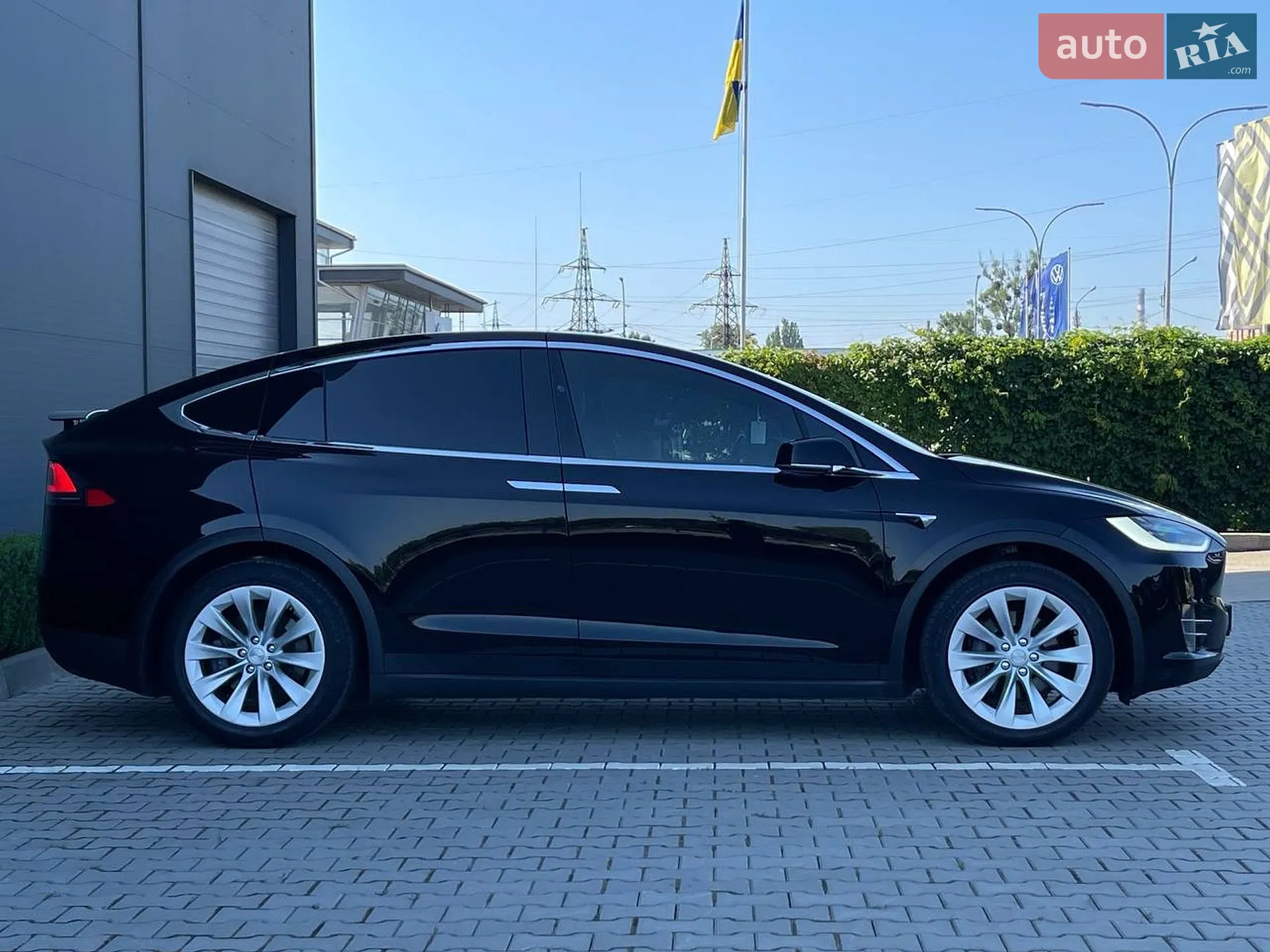 2020 Tesla Model X - мініатюра 9