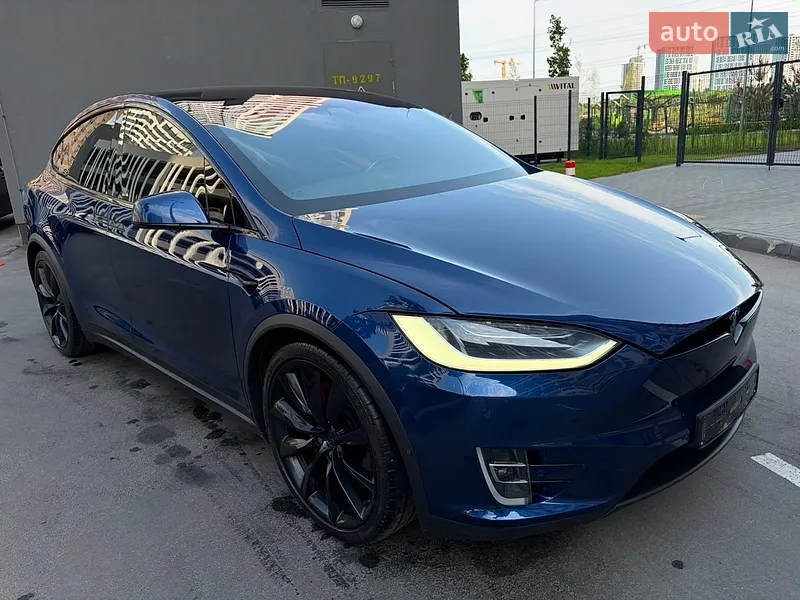 Tesla Model X 2019 VIN 5YJXCCE49KF188220 фото оголошення 9 з 66