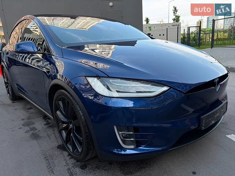 Tesla Model X 2019 VIN 5YJXCCE49KF188220 фото оголошення 15 з 66