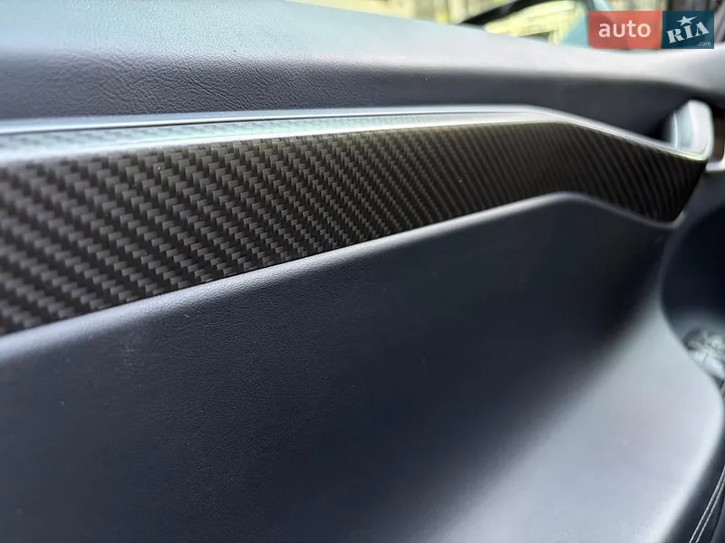 Tesla Model X 2019 VIN 5YJXCCE49KF188220 фото оголошення 32 з 66