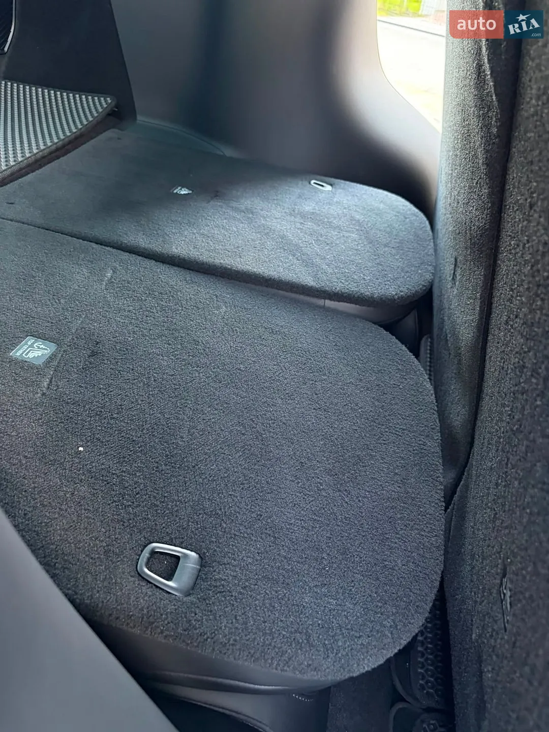 2019 Tesla Model X - мініатюра 36