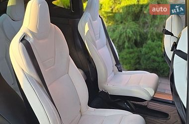 Внедорожник / Кроссовер Tesla Model X 2016 в Кременчуге