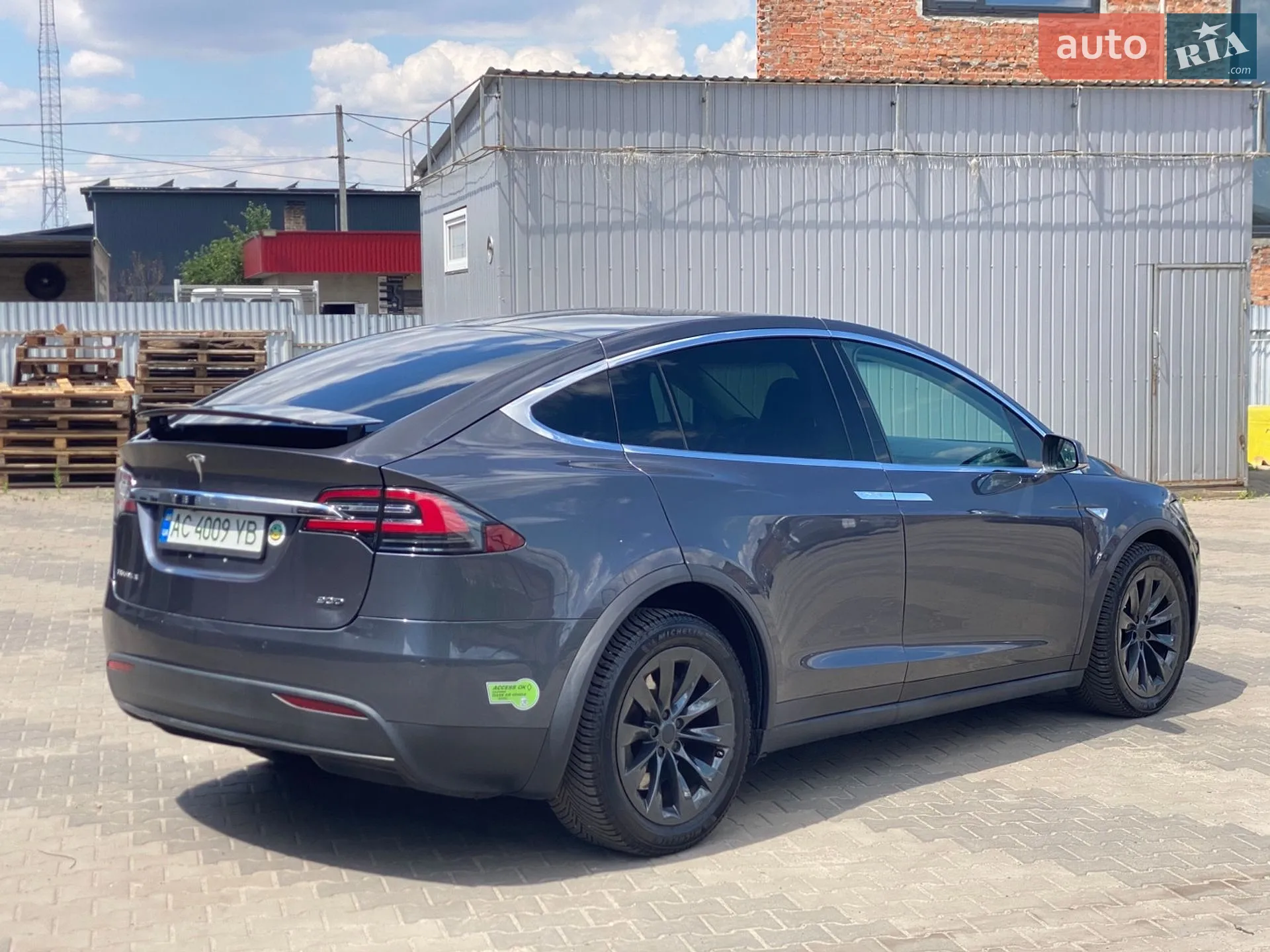 2016 Tesla Model X - мініатюра 8