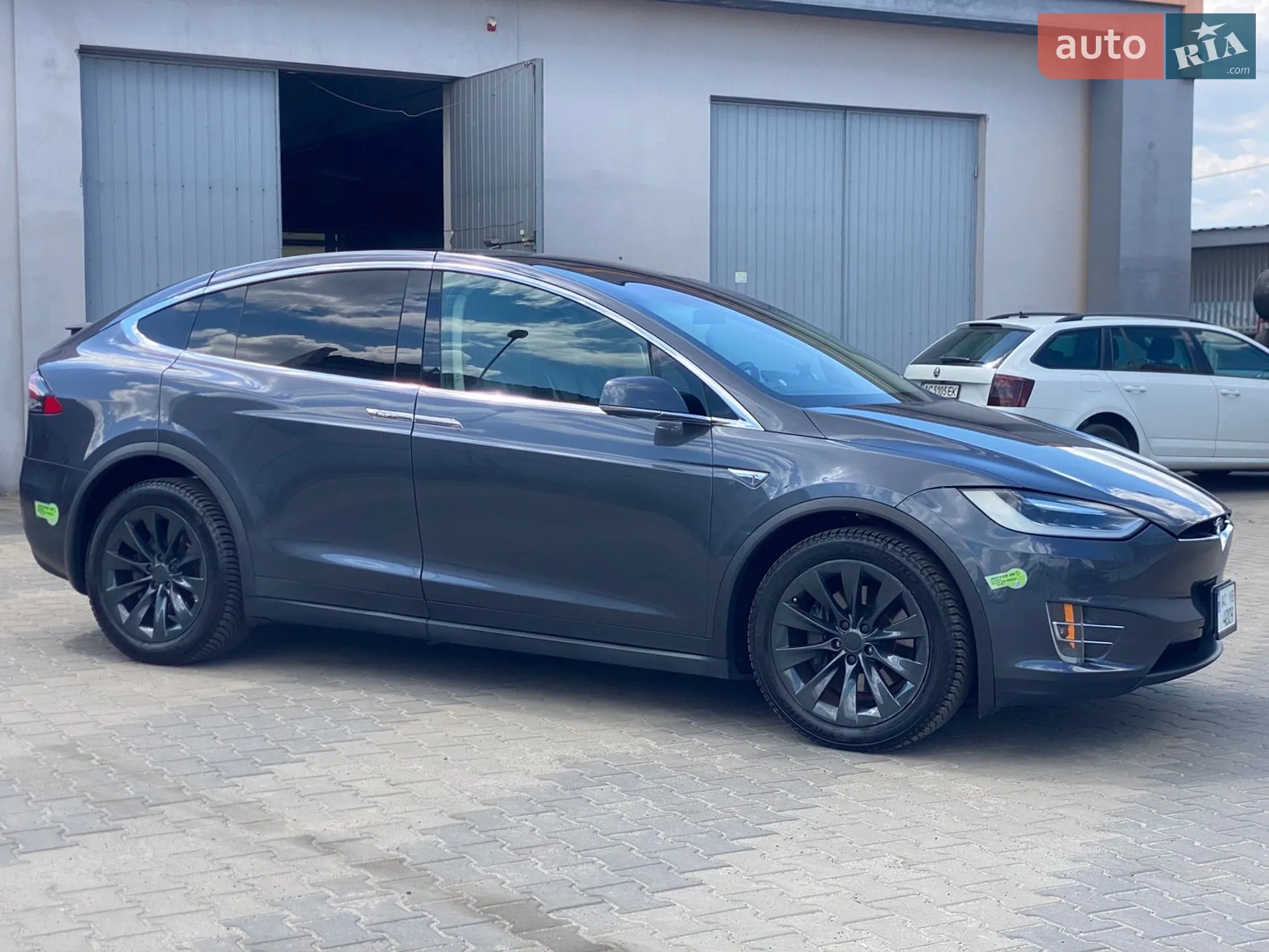 2016 Tesla Model X - мініатюра 9