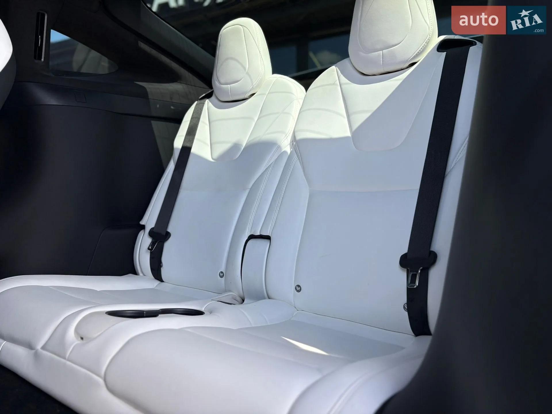 2018 Tesla Model X - мініатюра 31