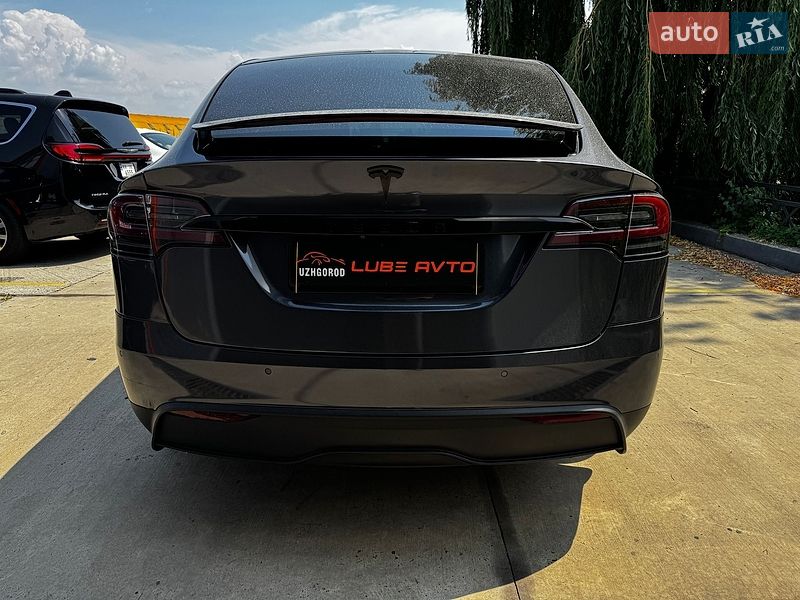 Позашляховик / Кросовер Tesla Model X 2022 в Ужгороді фото 10 Позашляховик / Кросовер Tesla Model X 2022 в Ужгороді