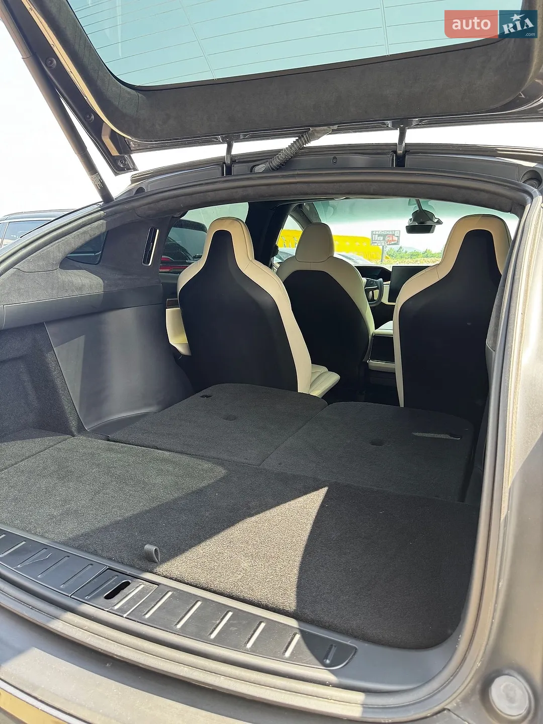 2022 Tesla Model X - мініатюра 12