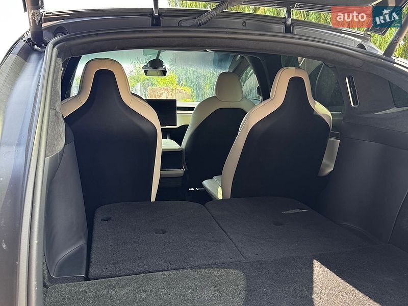 Позашляховик / Кросовер Tesla Model X 2022 в Ужгороді фото 11 Позашляховик / Кросовер Tesla Model X 2022 в Ужгороді