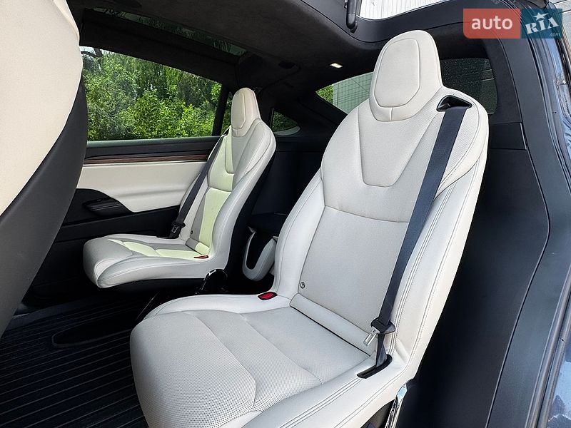Позашляховик / Кросовер Tesla Model X 2022 в Ужгороді фото 13 Позашляховик / Кросовер Tesla Model X 2022 в Ужгороді