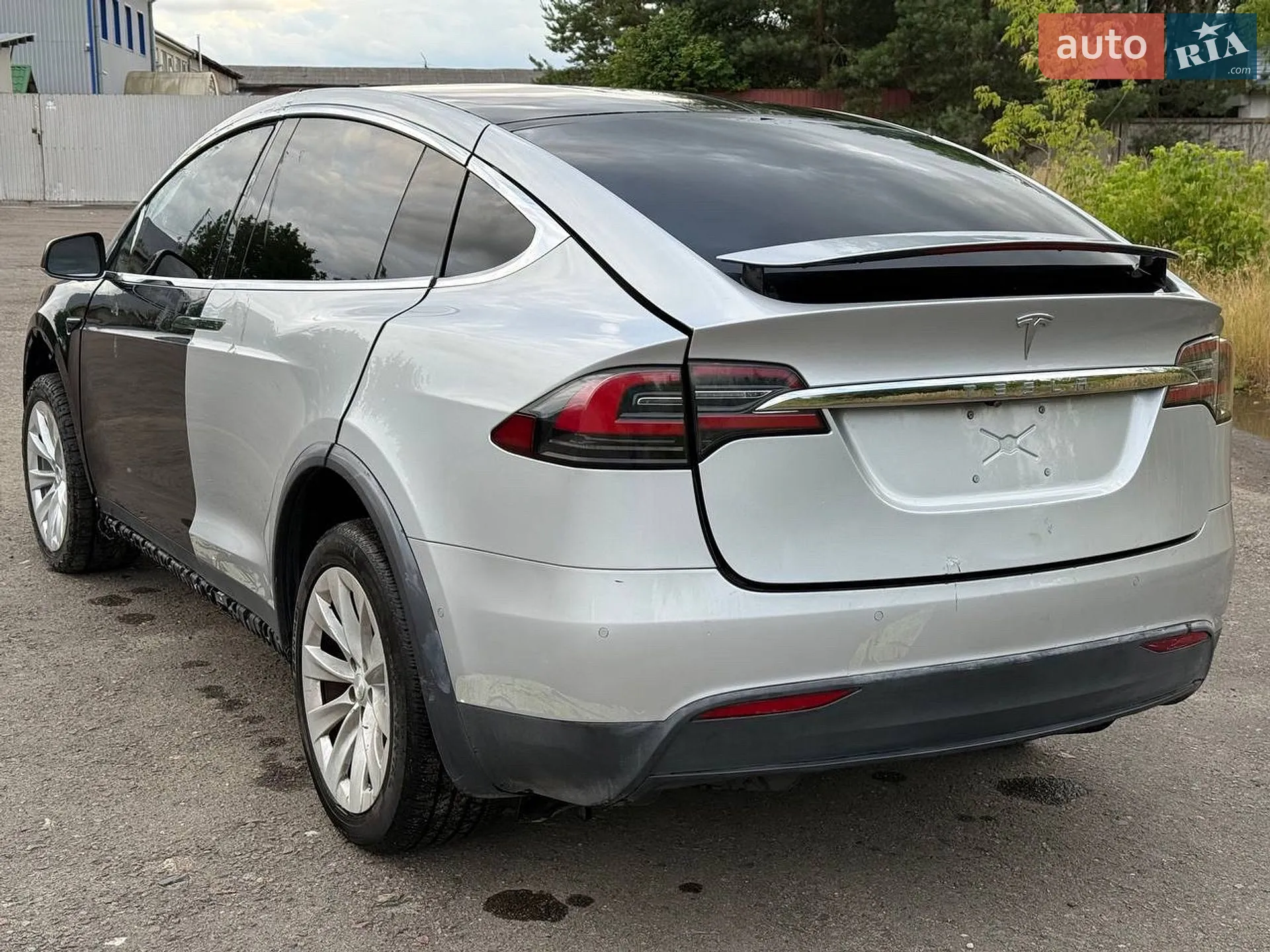 2017 Tesla Model X - мініатюра 4